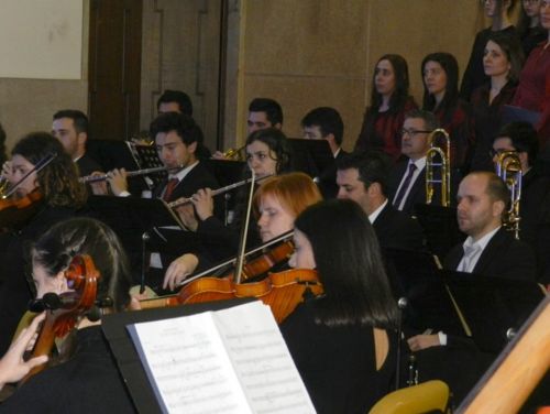 Casa cheia para o concerto de P&aacute;scoa na Igreja Nova