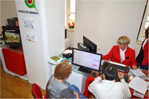Apresenta&ccedil;&atilde;o de servi&ccedil;os do Espa&ccedil;o do Cidad&atilde;o / Loja do Mun&iacute;cipe
