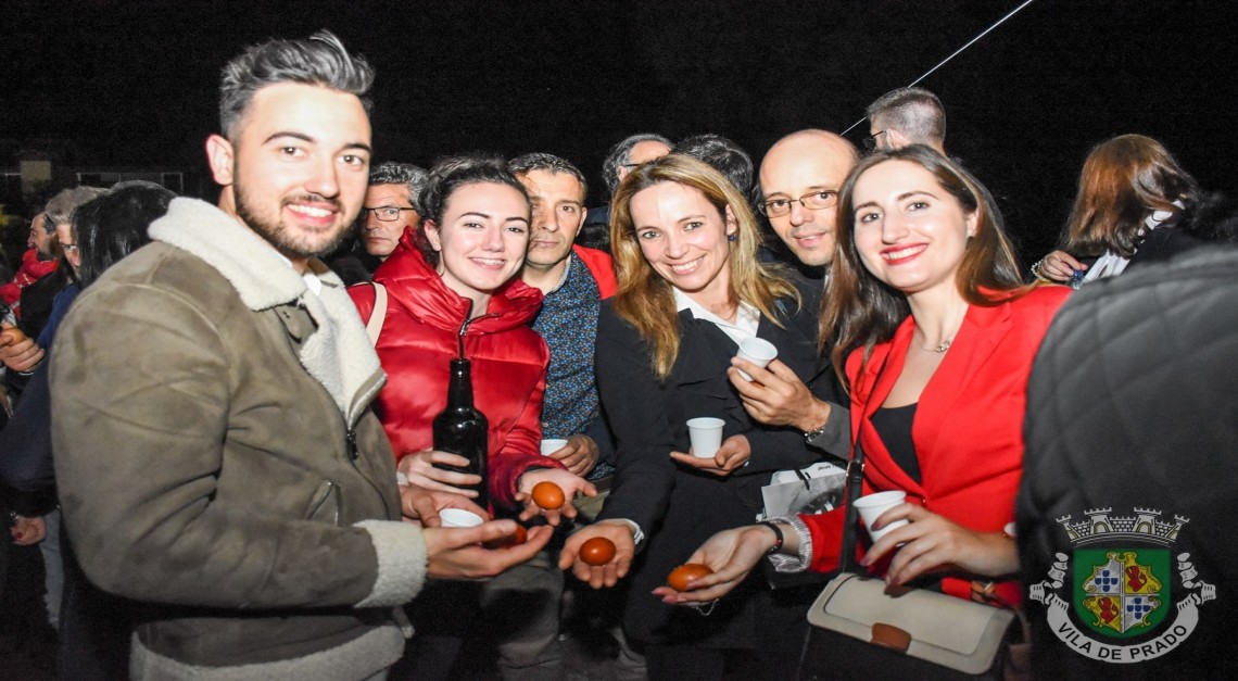 ‘Ovo à Janela 2020’. Este ano a tradição celebra-se em casa