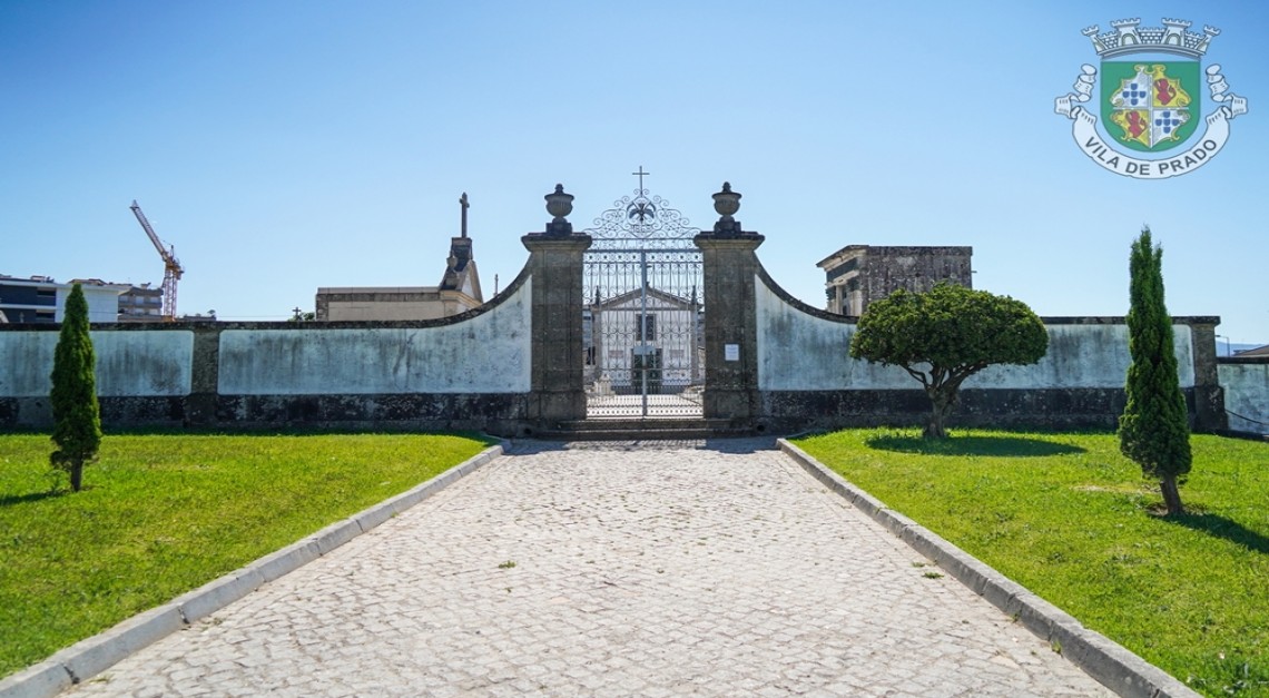 Dia de Todos os Santos. Cemitério da Vila de Prado aberto com restrições