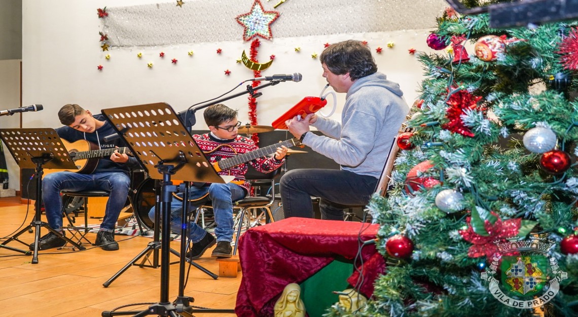 Escola de Música da Vila de Prado distinguida com Medalha de Mérito Municipal