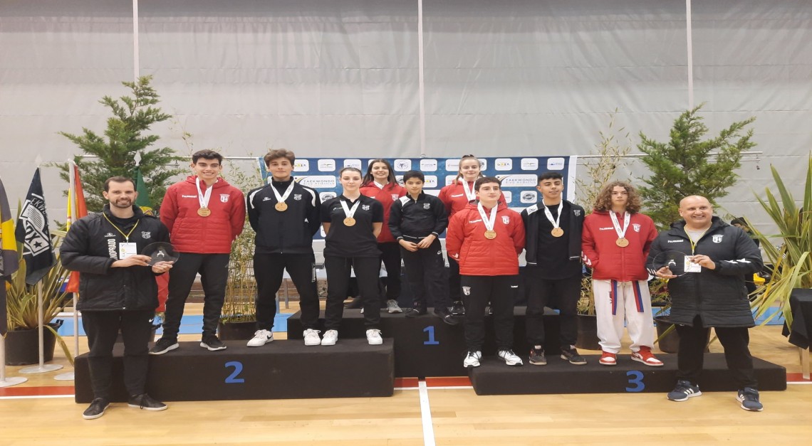 Taekwondo GDPrado conquistou quatro medalhas no Troféu Eixo Atlântico